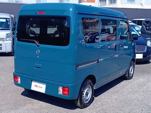 Nissan Clipper