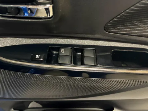 Mitsubishi eK Space Custom