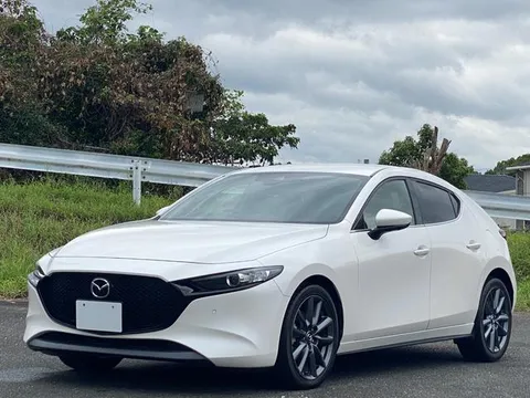 Mazda MAZDA3 Fastback