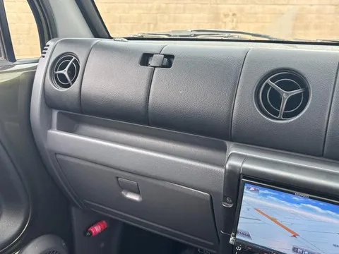 Daihatsu Naked