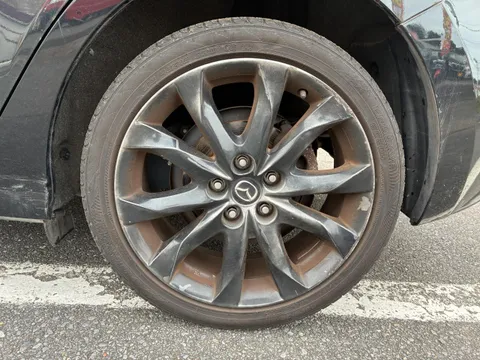 Mazda Axela Sport