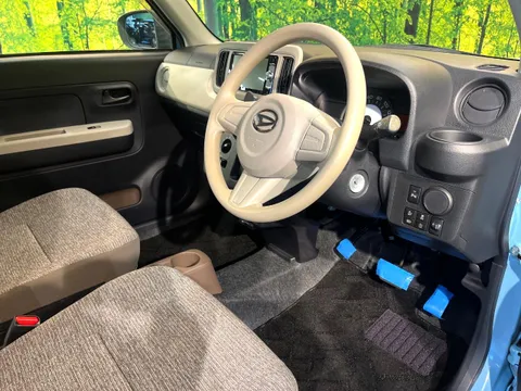 Daihatsu Mira Tocot