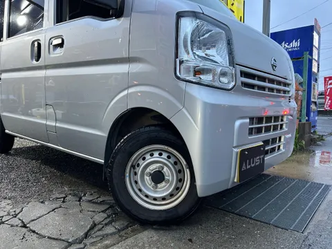 Nissan Clipper