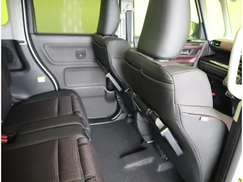 Suzuki Spacia Custom