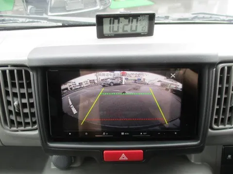 Nissan Clipper Van