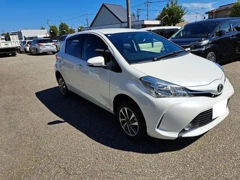 Toyota Yaris (Vitz)