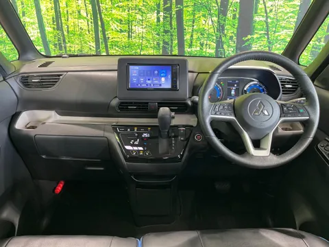 Mitsubishi Delica Mini