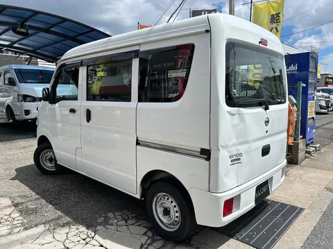 Nissan Clipper