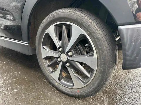 Mitsubishi eK X