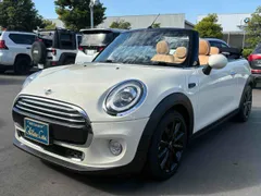 MINI Cooper Convertible