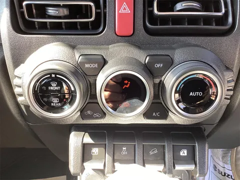 Suzuki Jimny Sierra