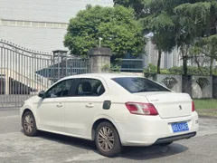 Peugeot 301
