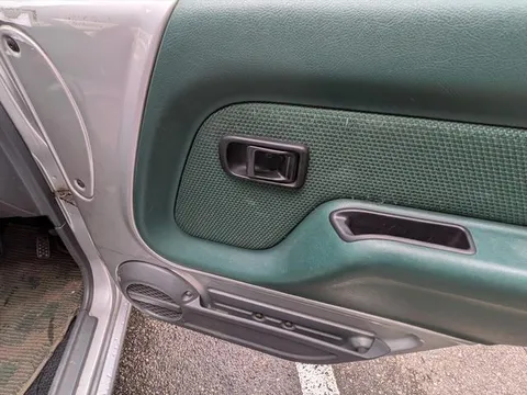 Daihatsu Naked