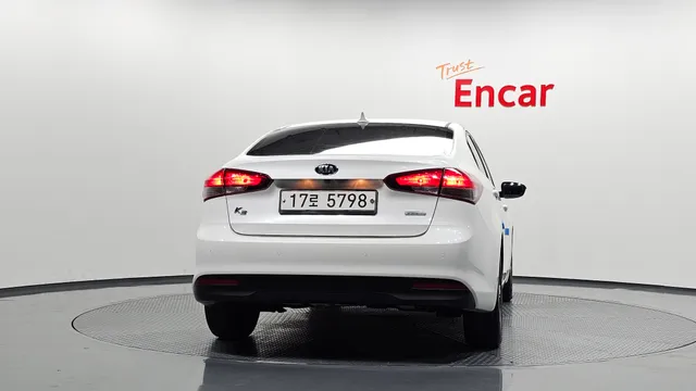 Kia Cerato (K3)