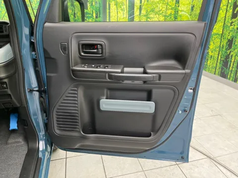 Suzuki Spacia Base