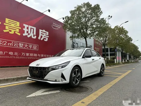Hyundai Elantra (Avante)