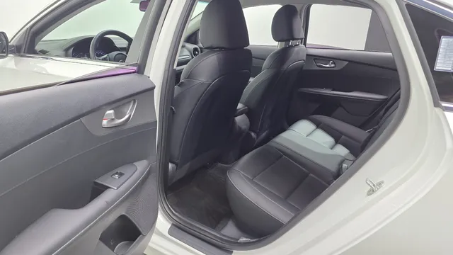 Kia Cerato (K3)