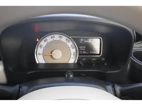 Daihatsu Mira Tocot