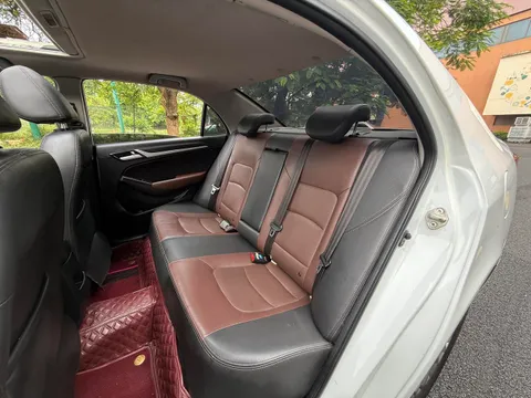 Geely Vision