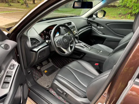 Acura CDX