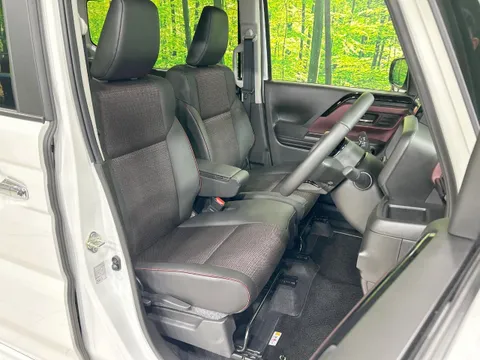 Suzuki Spacia Custom