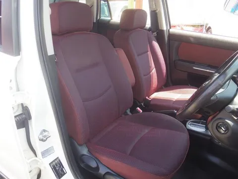 Mazda Verisa