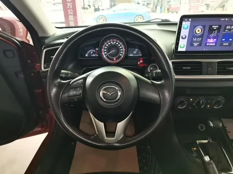 Mazda Mazda 3