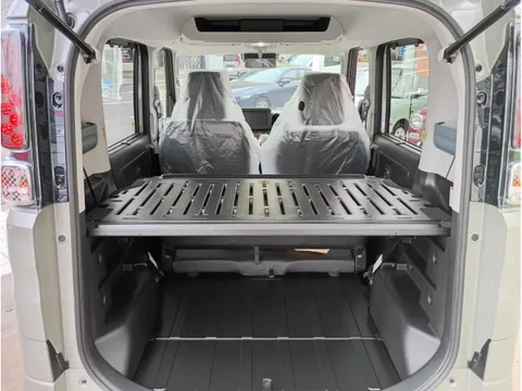 Suzuki Spacia Base