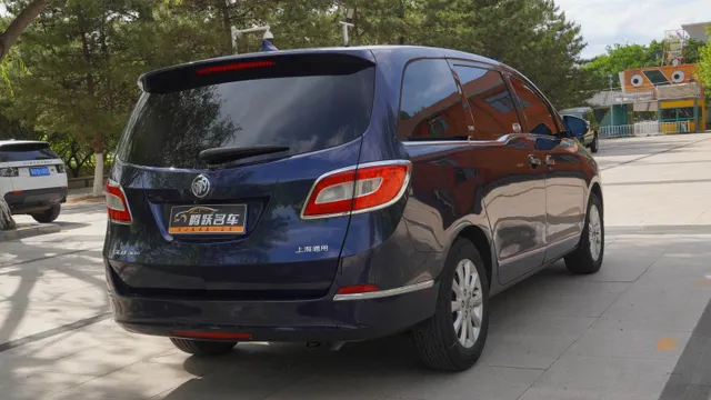 Buick GL8