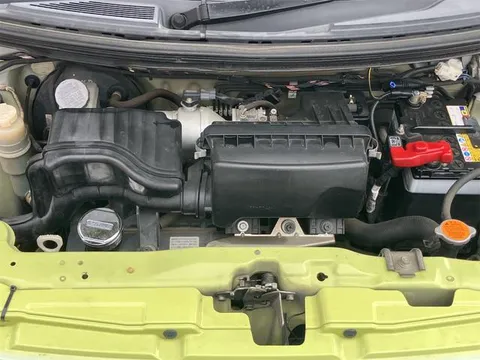 Nissan Otti