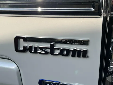 Suzuki Spacia Custom