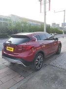Infiniti QX30