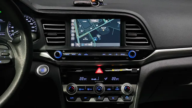 Hyundai Elantra (Avante)