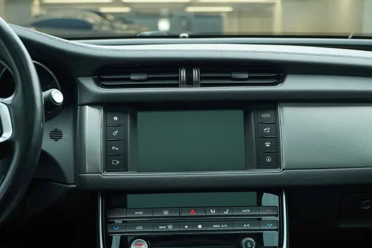 Jaguar XFL