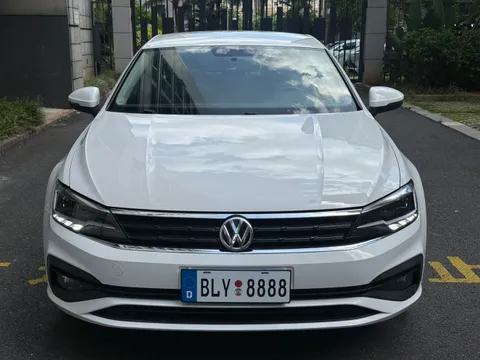 Volkswagen Lamando