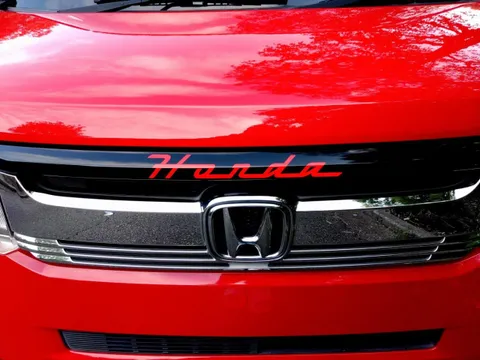 Honda N-BOX Slash