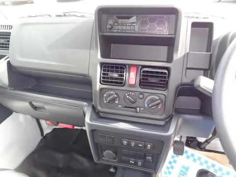 Suzuki Carry Track