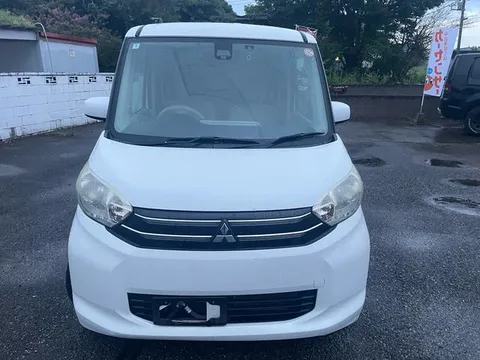 Mitsubishi eK Space