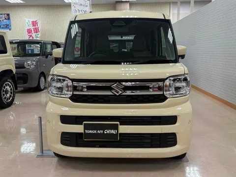 Suzuki Spacia