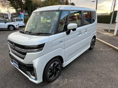 Suzuki Spacia Custom