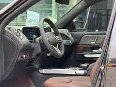 Mercedes-Benz Mercedes-Benz GLB