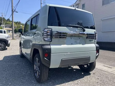 Daihatsu Taft