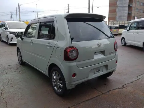 Daihatsu Mira Tocot