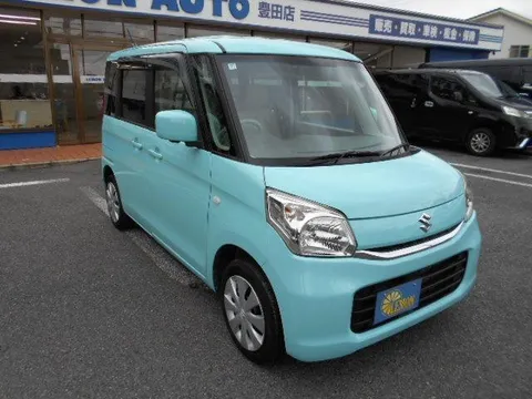 Suzuki Spacia