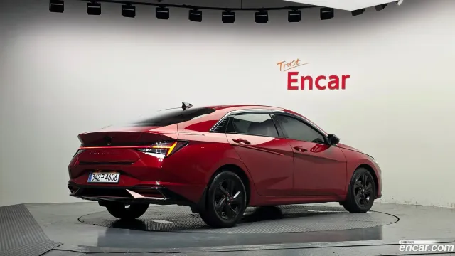 Hyundai Elantra (Avante)