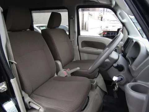 Nissan Clipper