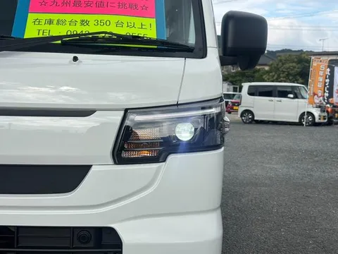 Nissan Clipper Truck