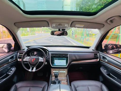 Roewe RX8