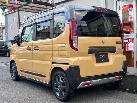 Suzuki Spacia Gear