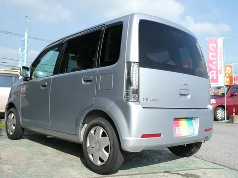 Mitsubishi eK Wagon